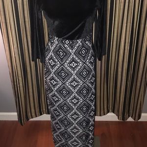 90’s Club bold print maxi skirt.